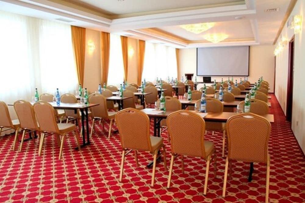 Hotel Holiday Park Warszawa Eksteriør billede